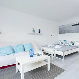 nice-studio-en-siesta-2-puerto-alcudia.allmallorcahotels.com/